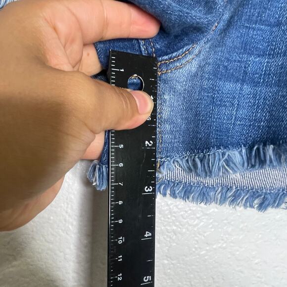 McGuire Womens Shorts Size 24 Denim Blue Cut Out Jean Dark Wash Casual - Picture 8 of 12